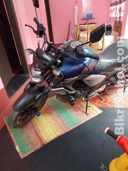 Yamaha Fzs v3 abs